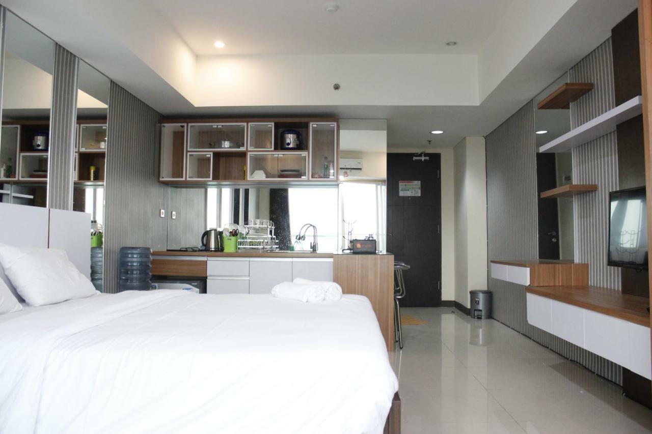 Bright Studio @ Tamansari La Grande Apartment By Travelio Bandung Eksteriør bilde